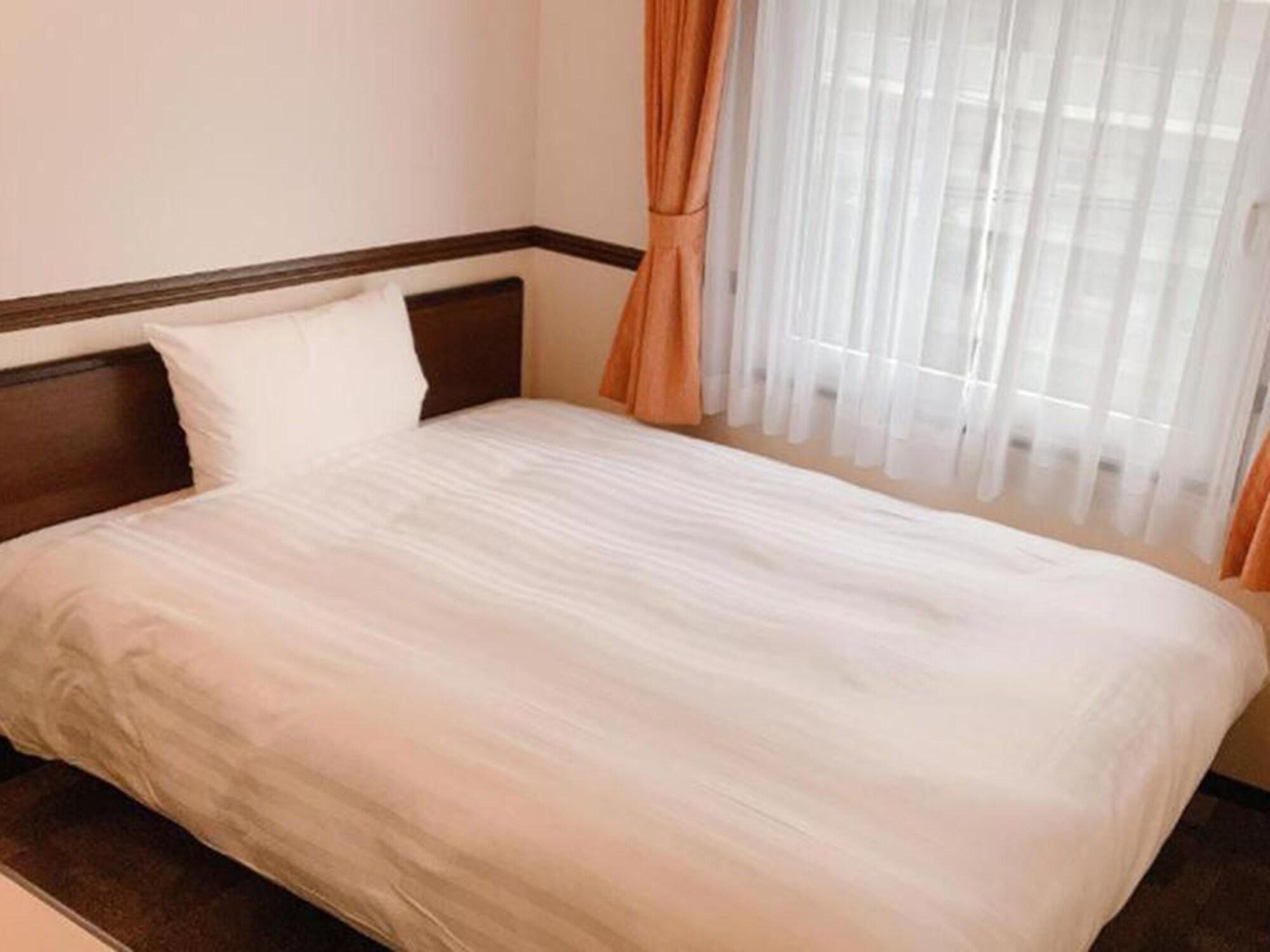 Toyoko Inn Shin-Osaka-Eki Higashi-Guchi Esterno foto
