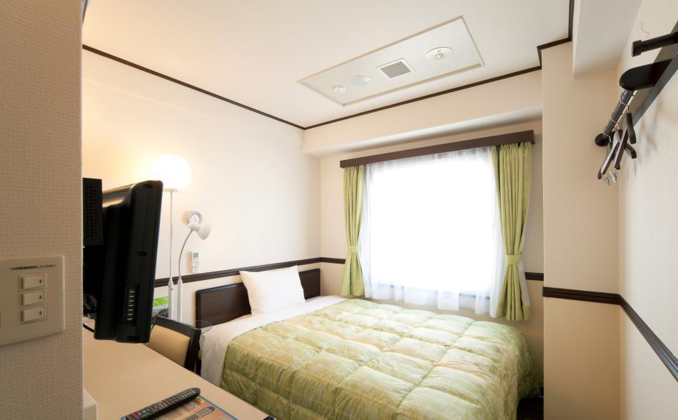 Toyoko Inn Shin-Osaka-Eki Higashi-Guchi Esterno foto